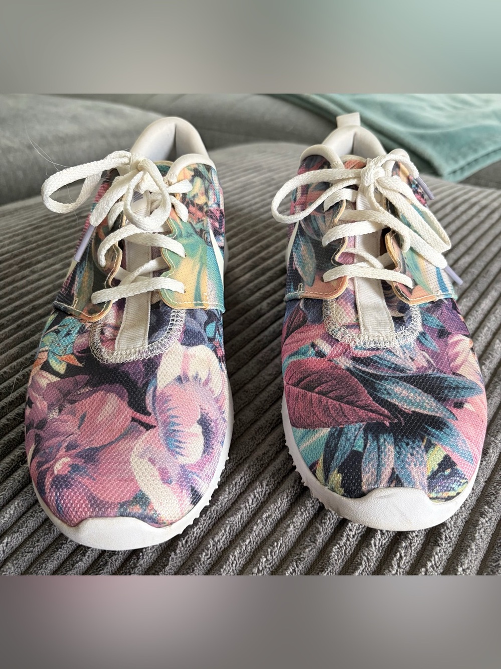 Nike Women's Roshe G Floral Print Golf Shoes - Pink, Teal & Purple